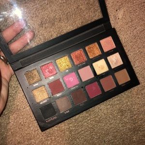 4 FOR 45$ HIGHEND MAKEUP BUNDLE/ SEPARATES